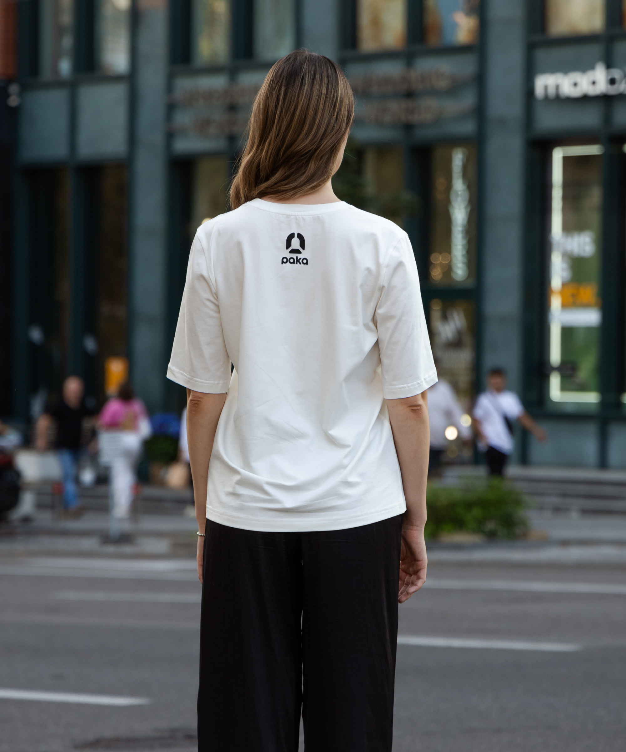 T-shirt white