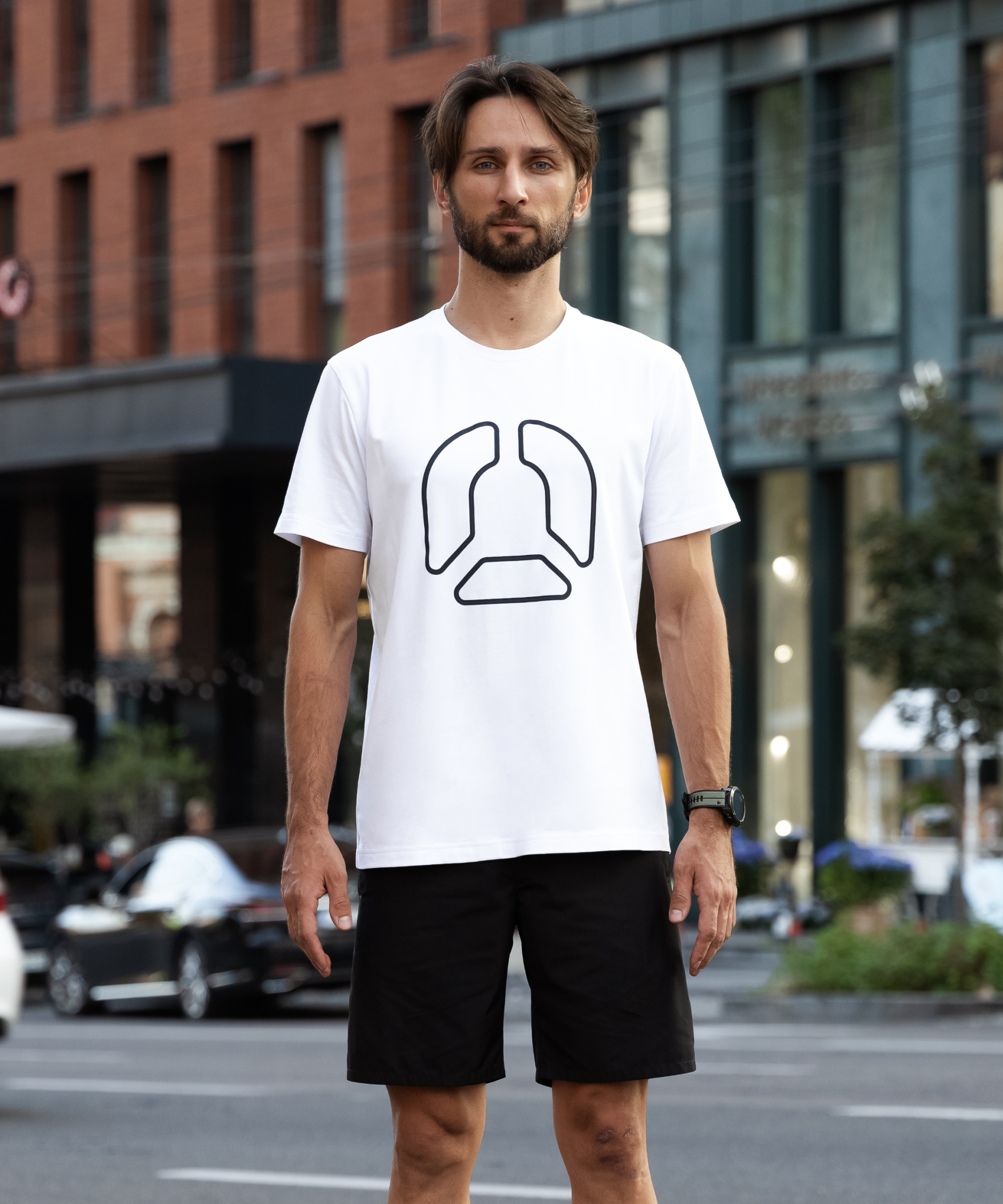 T-shirt white